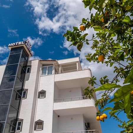 Hotel Artur2 Ksamil Exterior photo