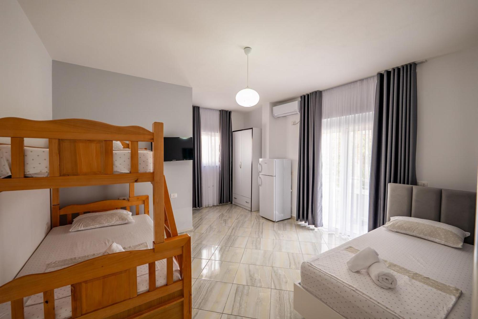 Hotel Artur2 Ksamil Exterior photo